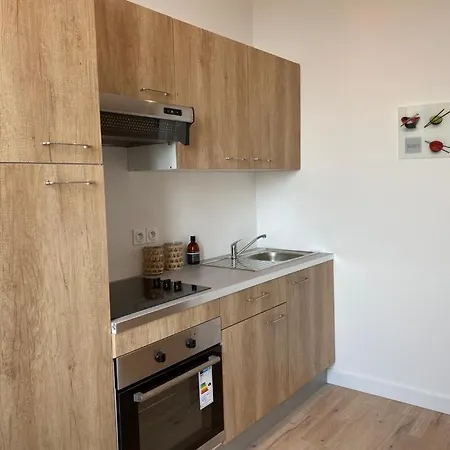 Apartment Geraniums Beausoleil